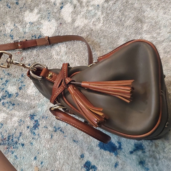 Dooney & Bourke Leather Satchel Crossbody Purse Bag - Picture 10 of 11